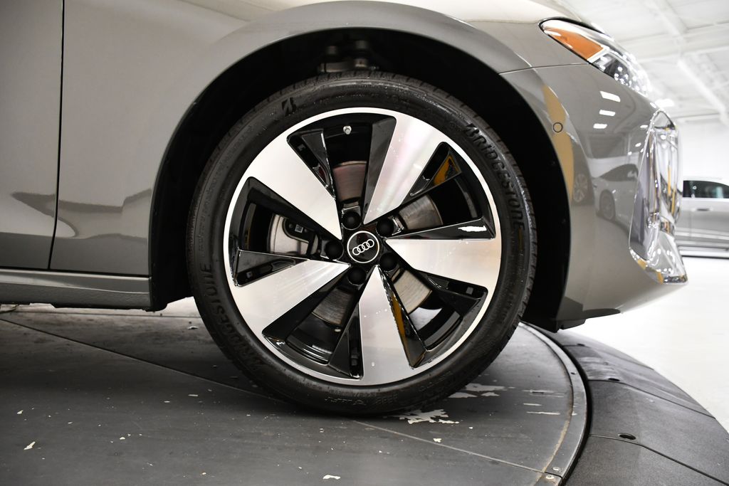 Thumbnail: 2025 Audi A5 - 16