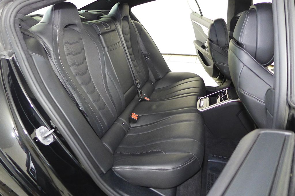 Thumbnail: 2023 BMW 8 Series - 20