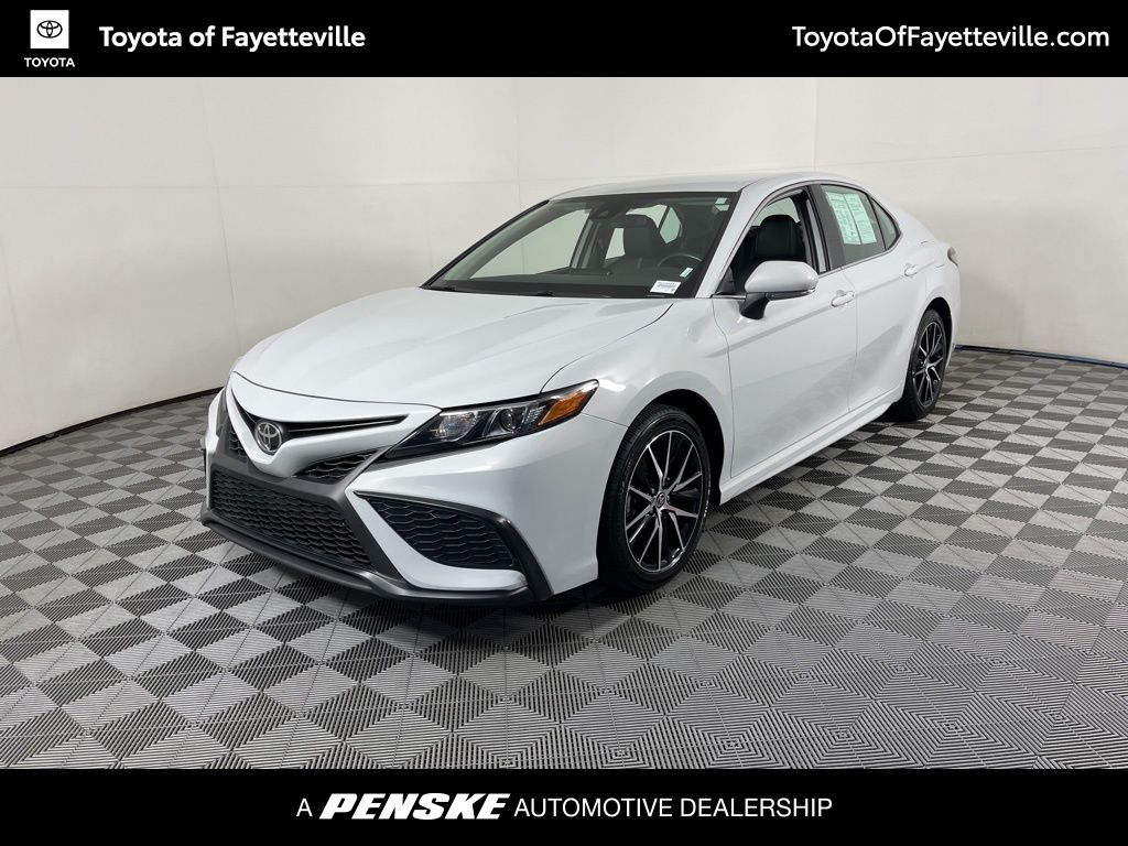 2024 Toyota Camry SE -
                  Fayetteville, AR