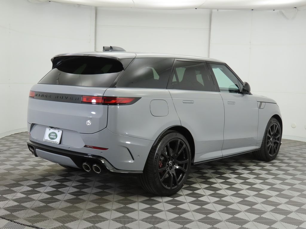 Thumbnail: 2025 Land Rover Range Rover Sport - 5
