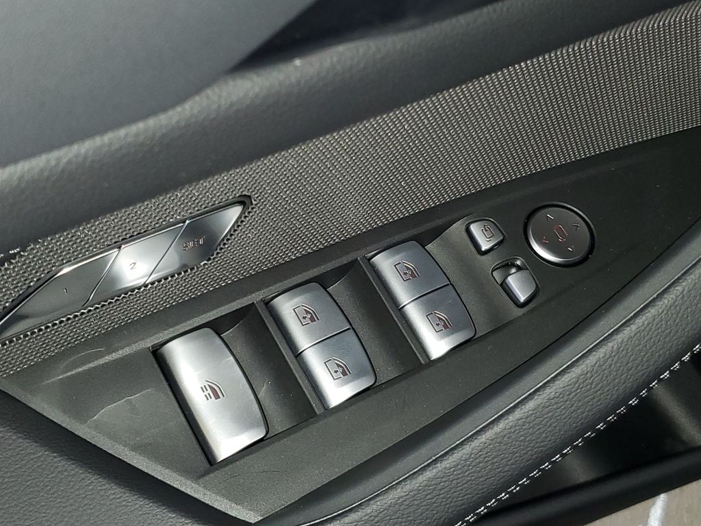 New 2027 Blue BMW M440i image 9