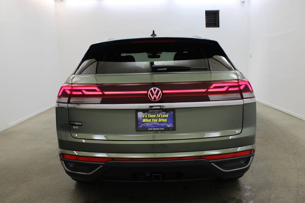 new 2026 Volkswagen Atlas Cross Sport car
