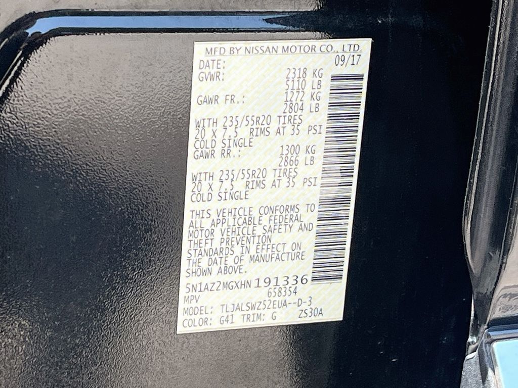 Used 2017 Black Nissan Platinum image 34