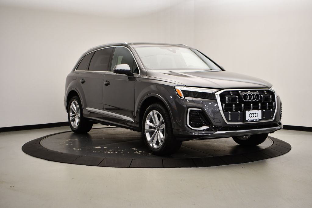 2025 Audi Q7  7