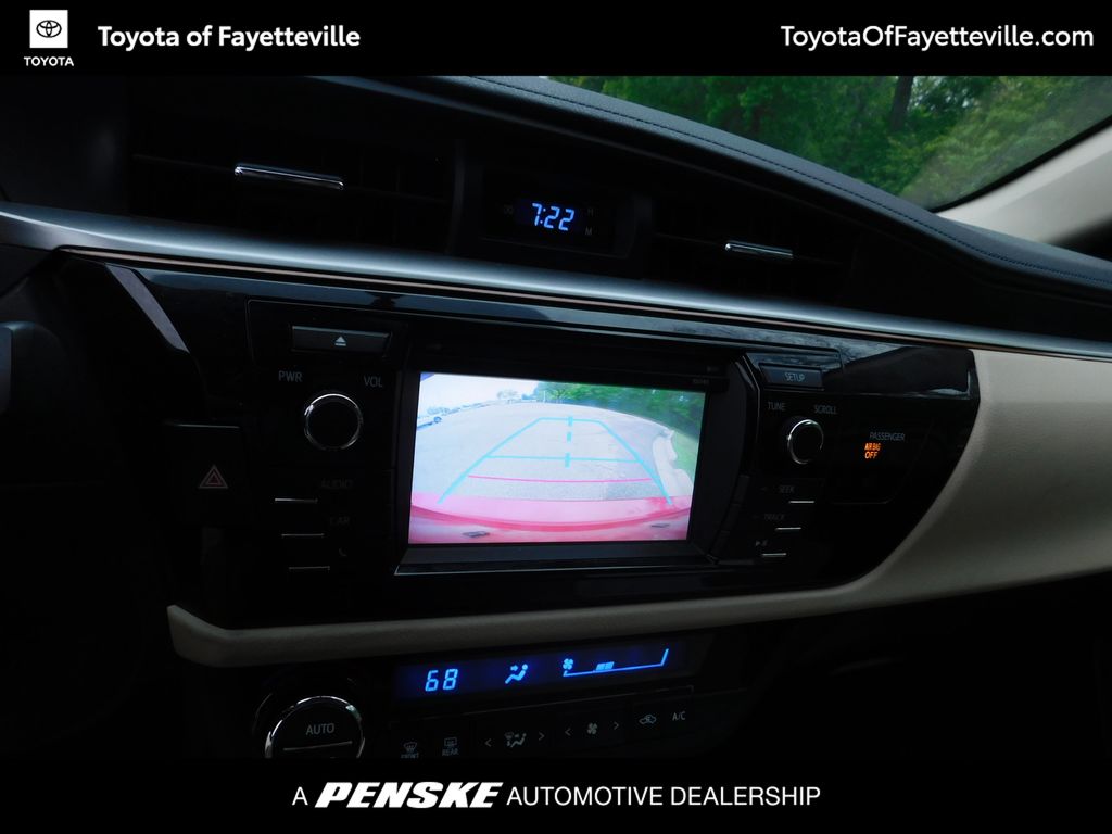 2015 Toyota Corolla LE 6