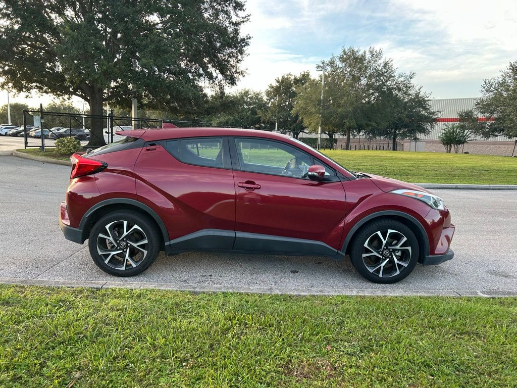 Thumbnail: 2019 Toyota C-HR - 6