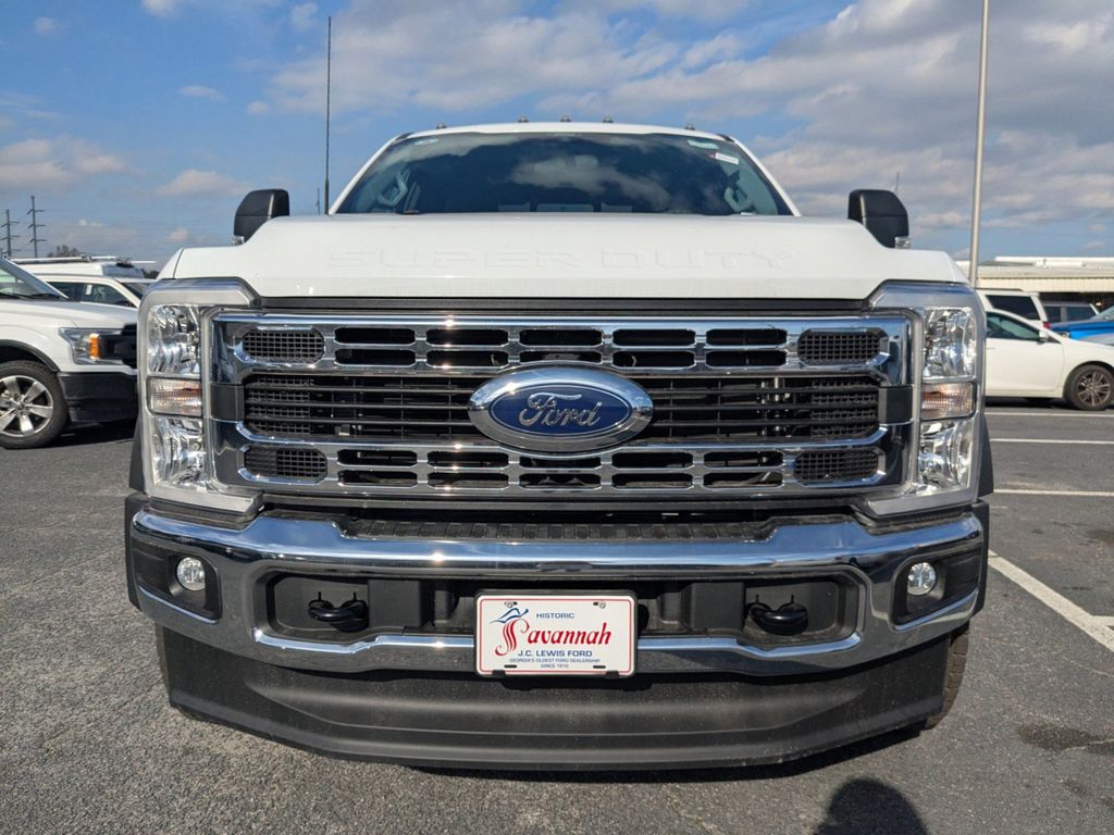 2025 Ford F-450 Chassis XL