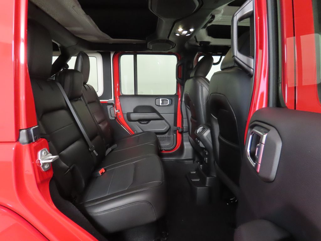 2021 Jeep Wrangler Unlimited Altitude 23
