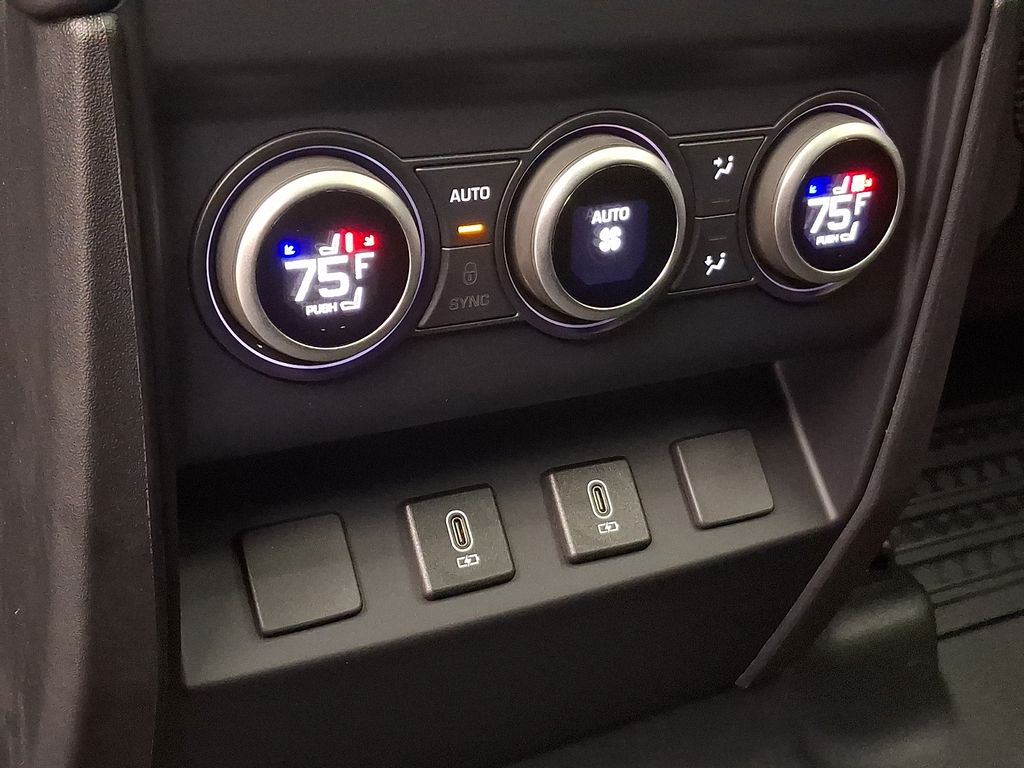 Thumbnail: 2026 Land Rover Defender - 7