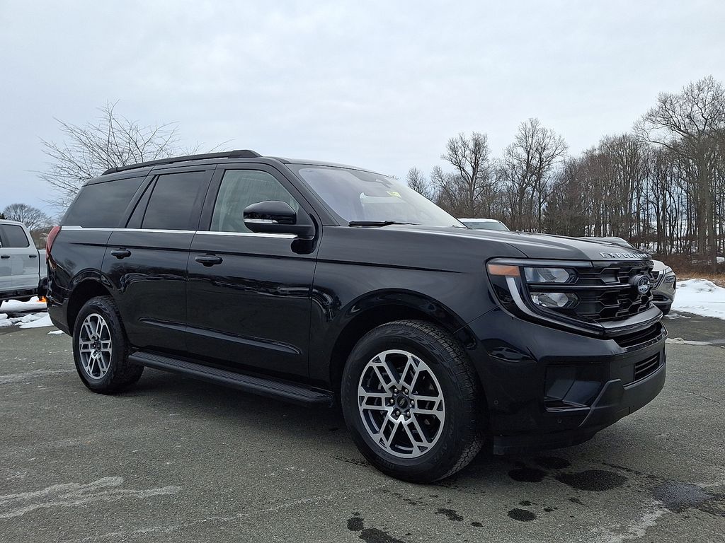 2025 Ford Expedition Active 4WD