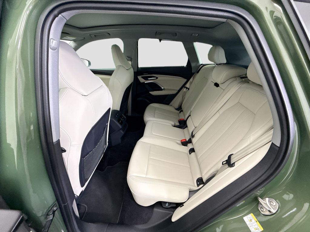 Thumbnail: 2025 Audi Q5 - 20