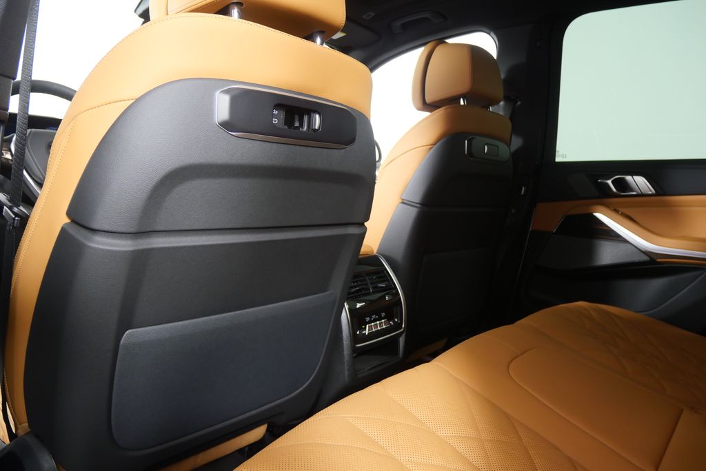 2026 BMW X5 sDrive40i 16