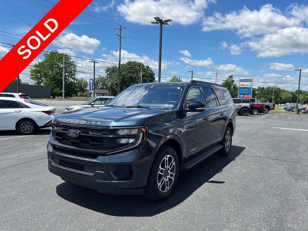 Blue Metallic 2025 Ford Expedition SUV / Crossover Four-Wheel Drive Automatic