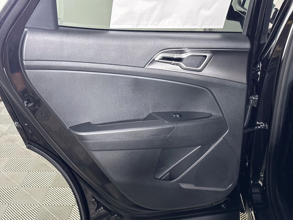 2027 Kia Sportage Hybrid S