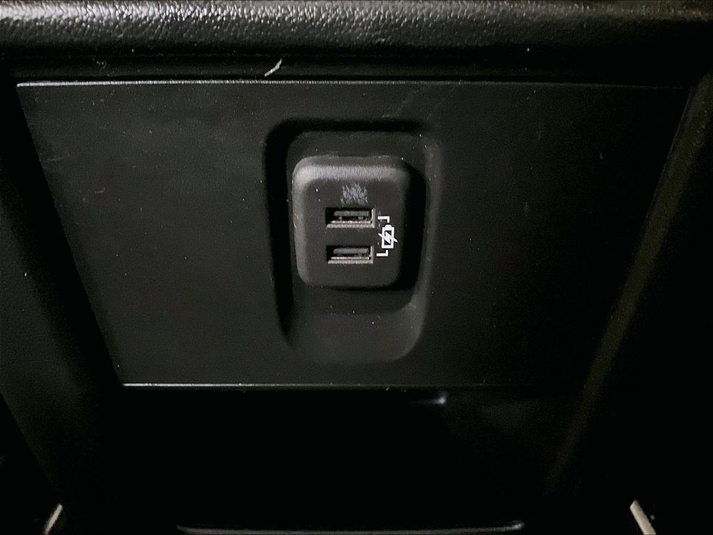 2023 Chevrolet Traverse — photo 28
