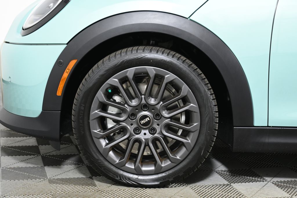 Thumbnail: 2026 MINI Cooper - 18