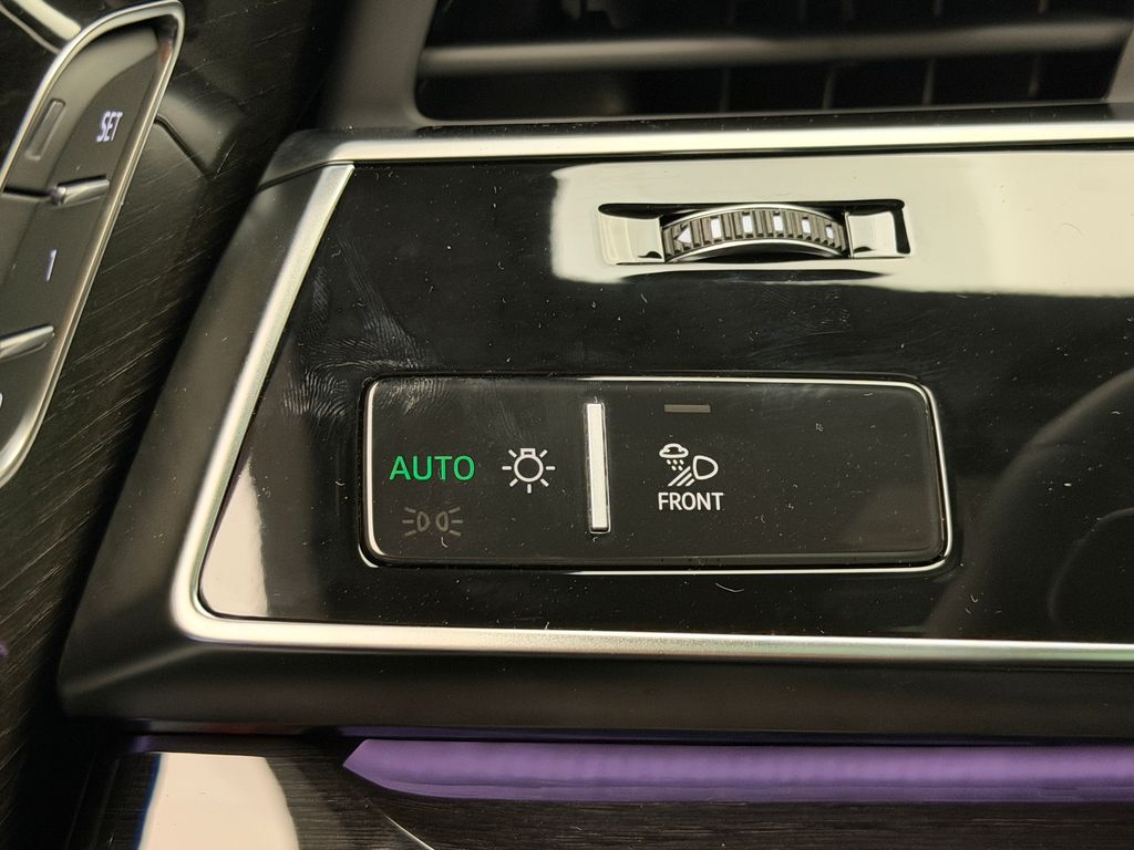 Thumbnail: 2026 Audi Q7 - 32