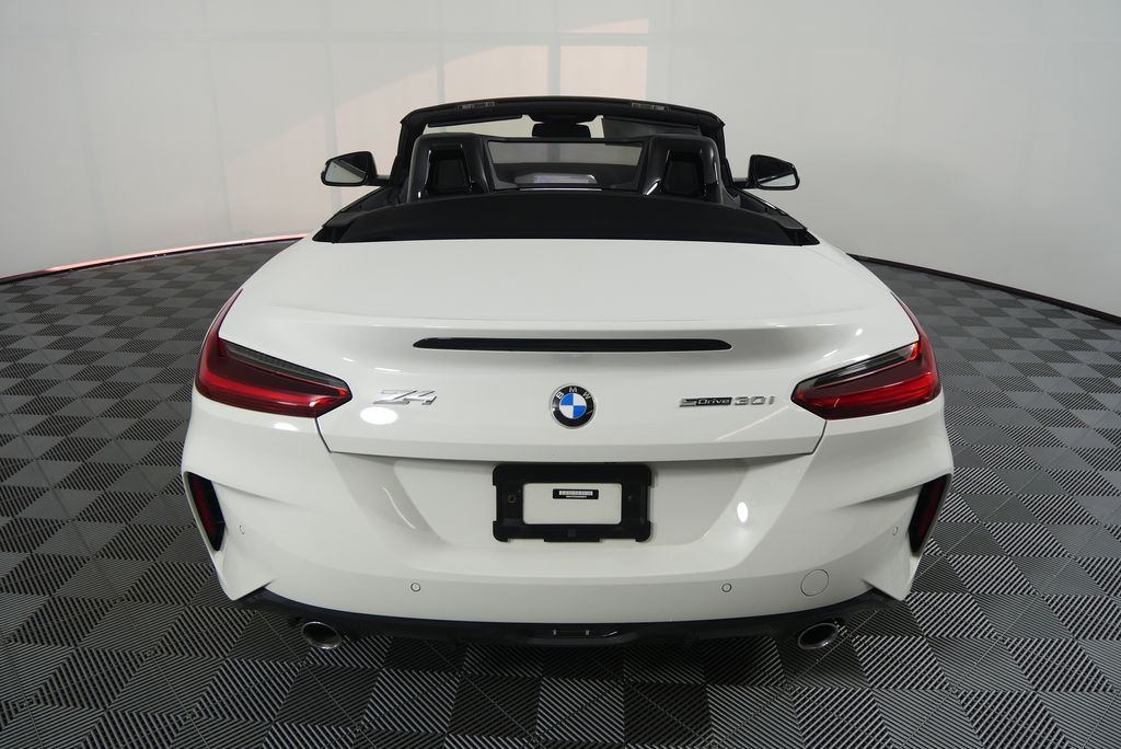 Thumbnail: 2022 BMW Z4 - 6