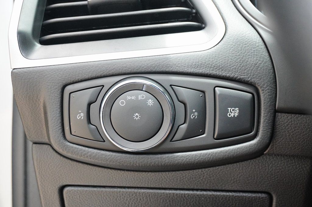 Used Car 2024 Ford Edge  Se For Sale Under $30,000 In Weatherford, Texas