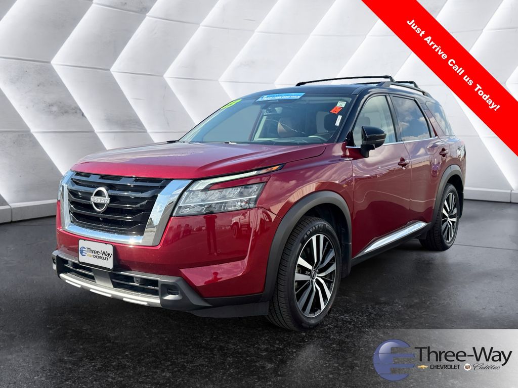 2023 Nissan Pathfinder Platinum FWD