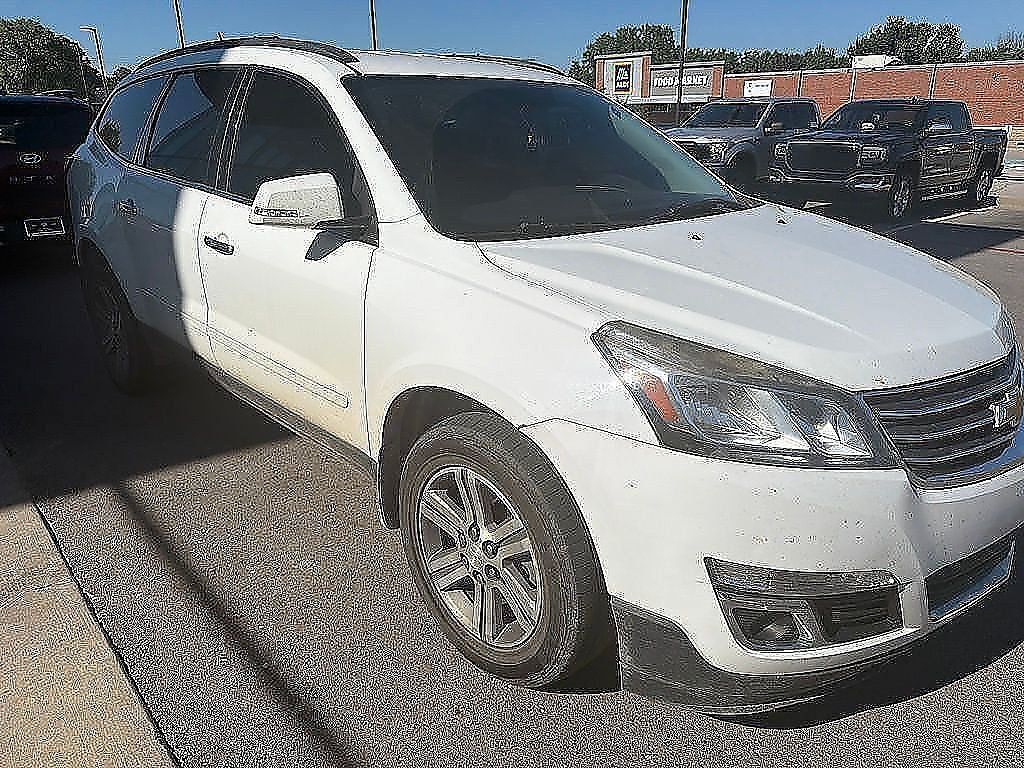  2016 Chevrolet Traverse 2LT FWD   