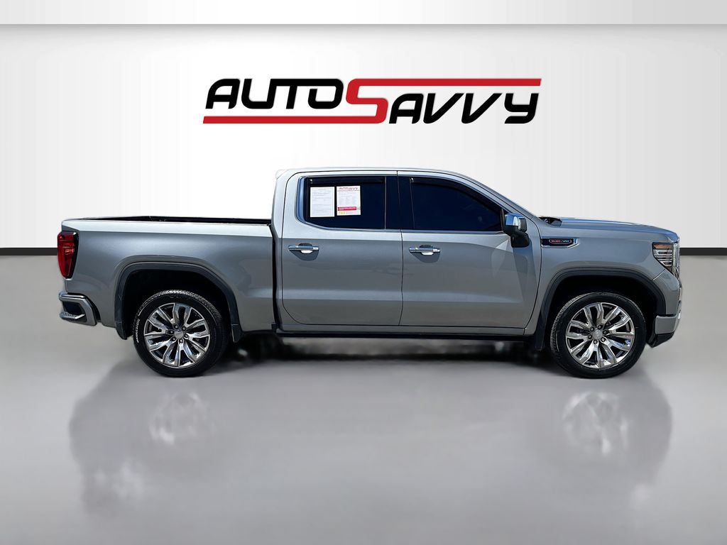 Used 2025 Silver GMC Denali image 8