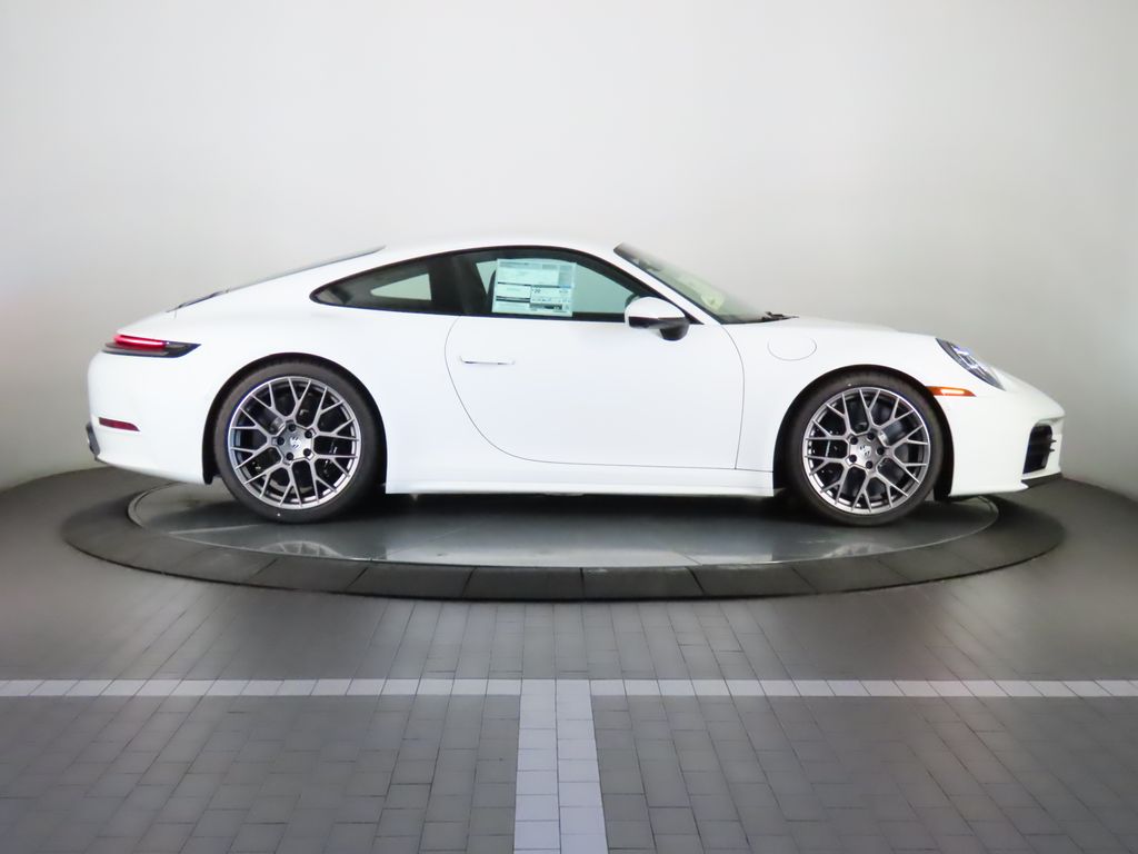 Thumbnail: 2025 Porsche 911 - 8