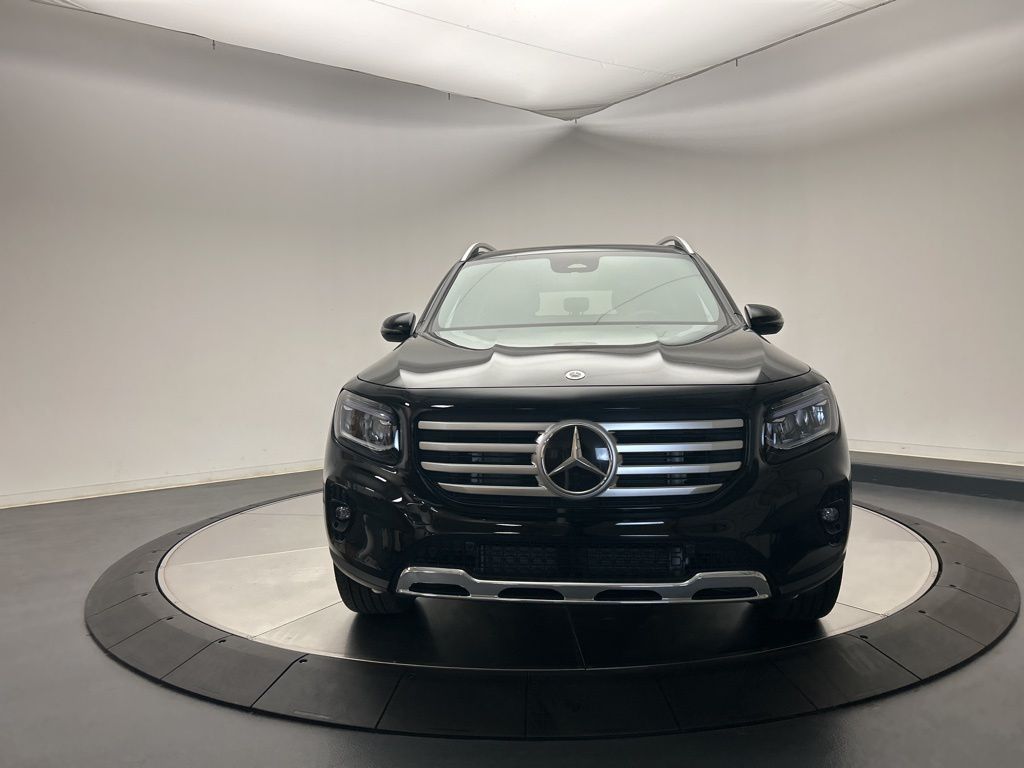 Thumbnail: 2026 Mercedes-Benz GLB - 3