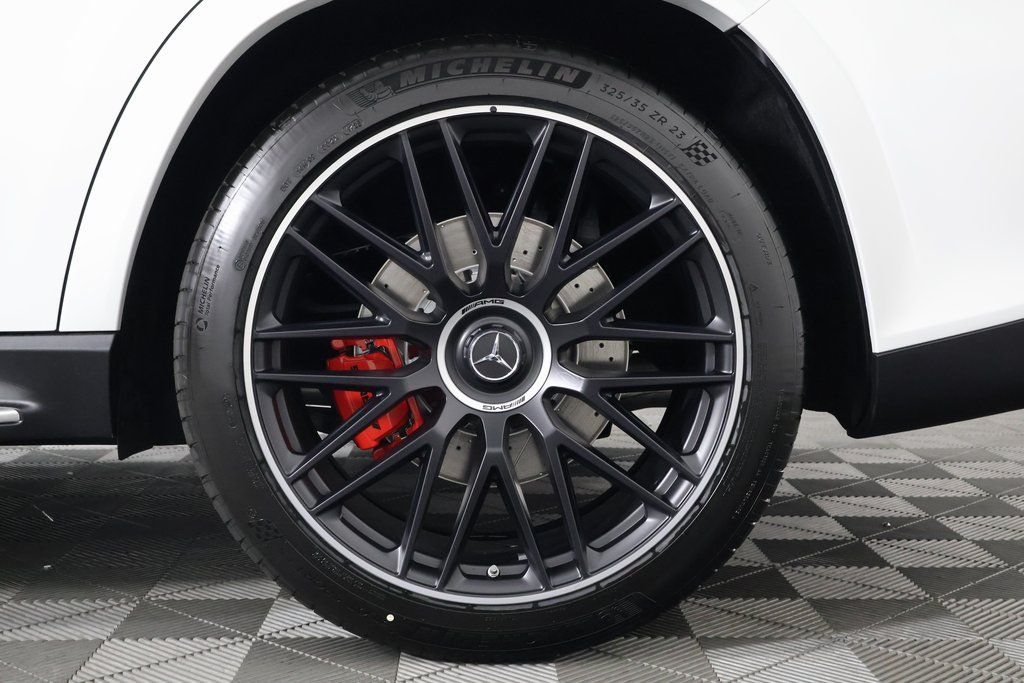 Thumbnail: 2026 Mercedes-Benz GLS - 11