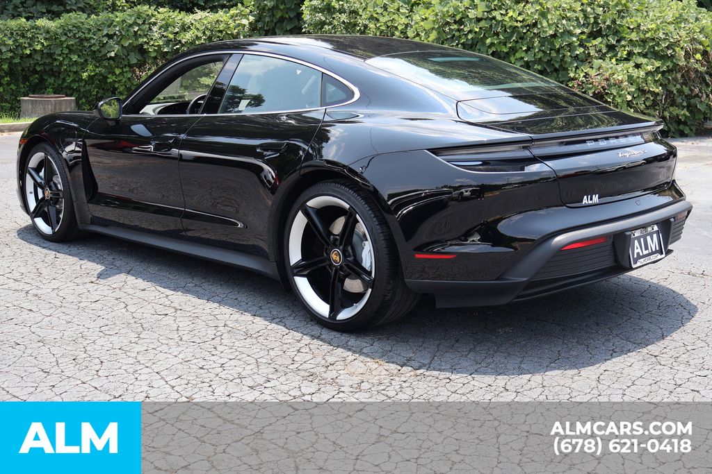 Used 2022 Black Porsche 4S image 8