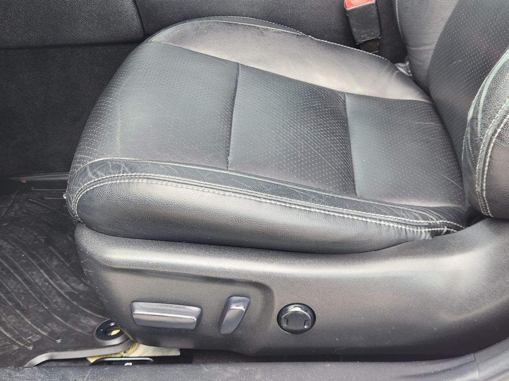 2014 Toyota Camry SE White at Gullo Toyota