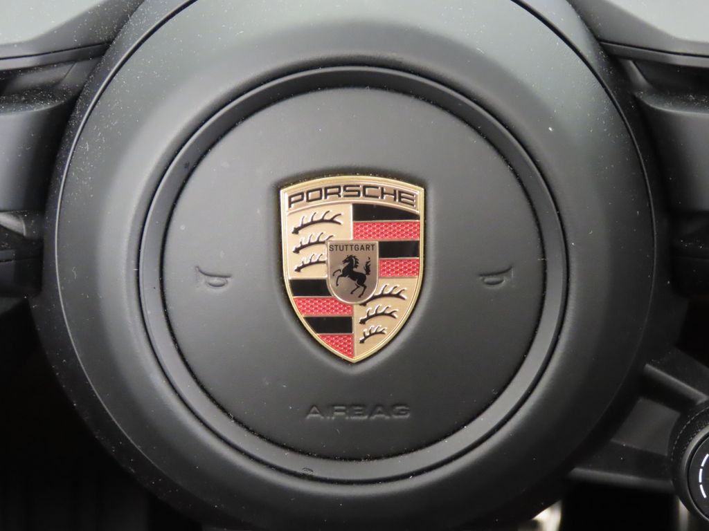 Thumbnail: 2024 Porsche Macan - 21