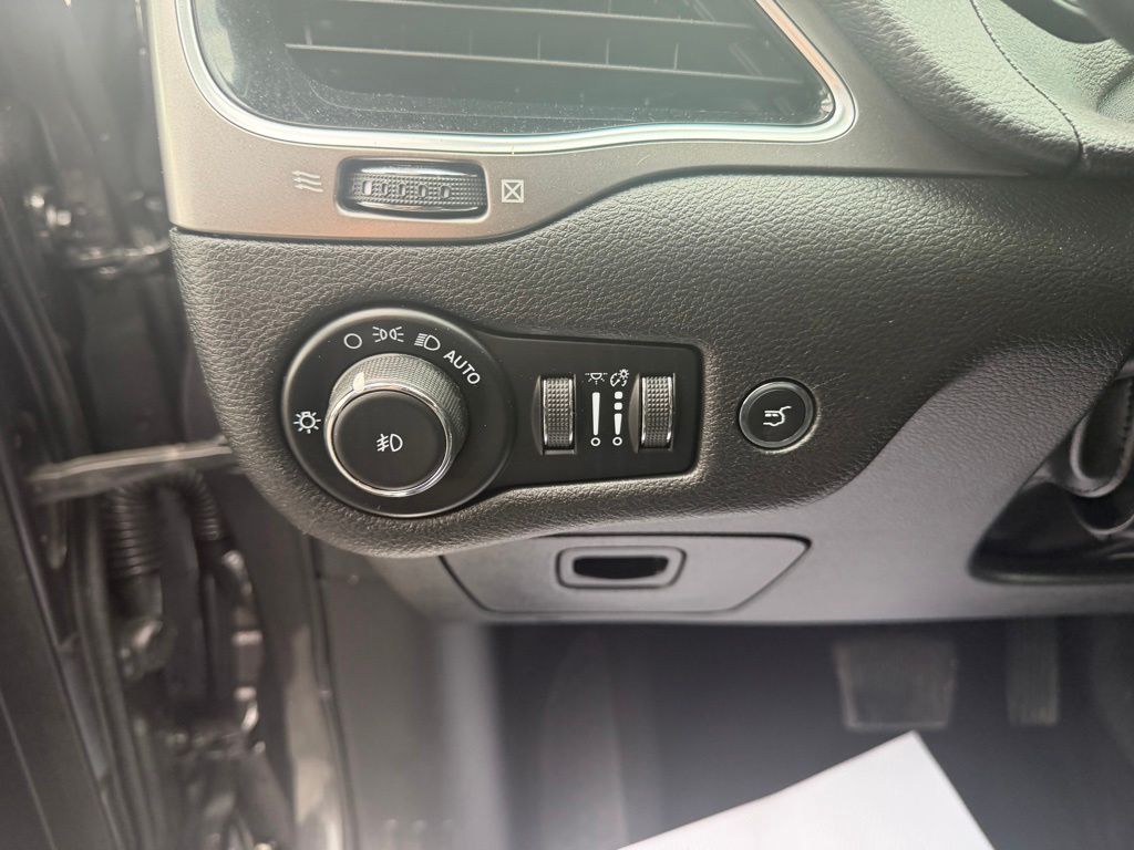 2021 Jeep Cherokee Limited Gray at South Hills CDJR