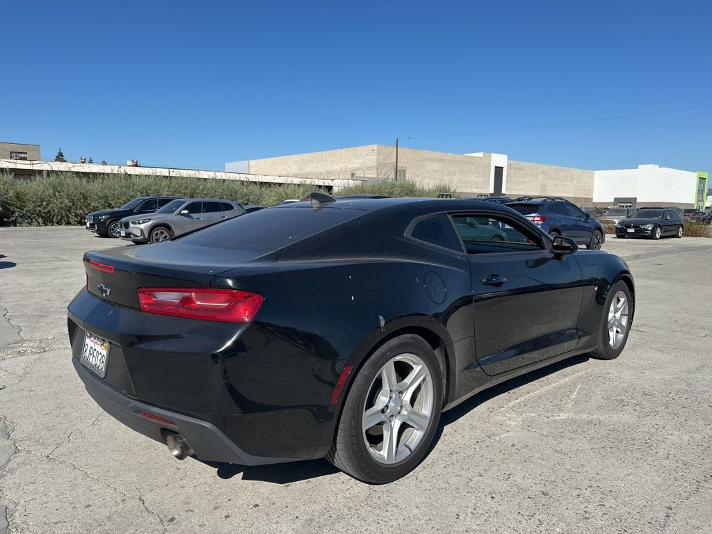 2018 Chevrolet Camaro 1LT 3