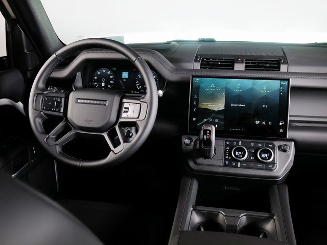 New 2026 White Land Rover X-Dynamic SE image 11
