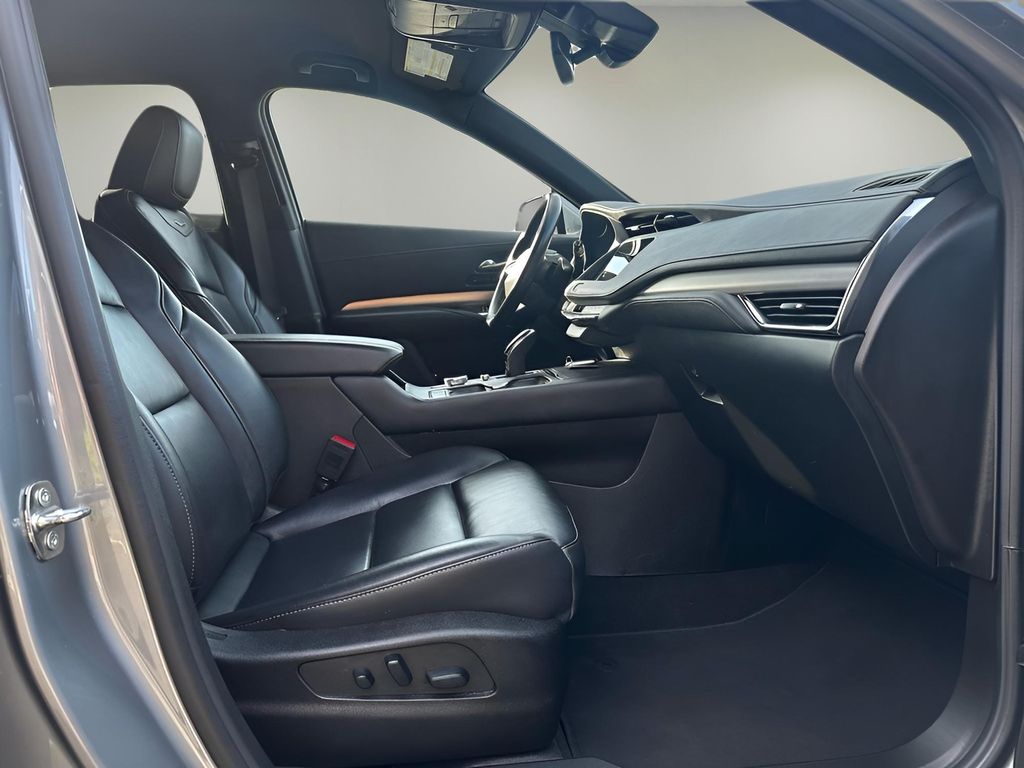 2023 Cadillac XT4 Premium Luxury - Photo 22