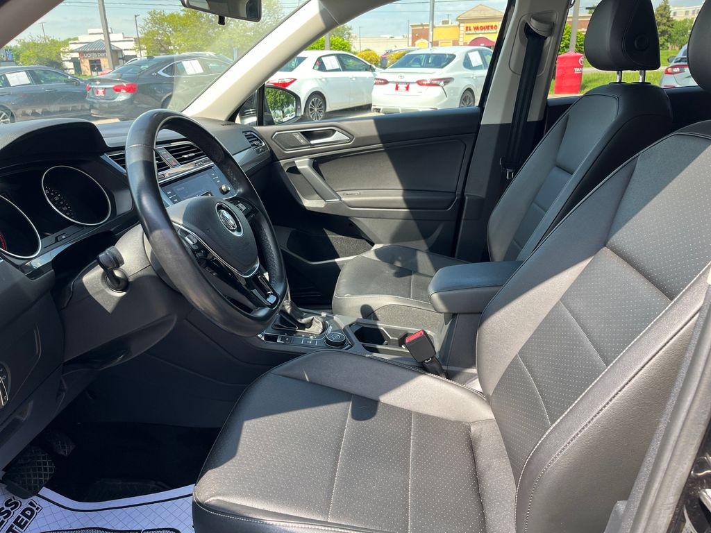 2018 Volkswagen Tiguan 2.0T SE photo