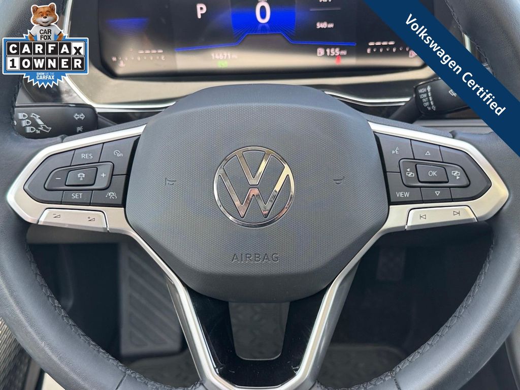 Certified Used 2023 Opal White Pearl Volkswagen 1.5T SE image 11