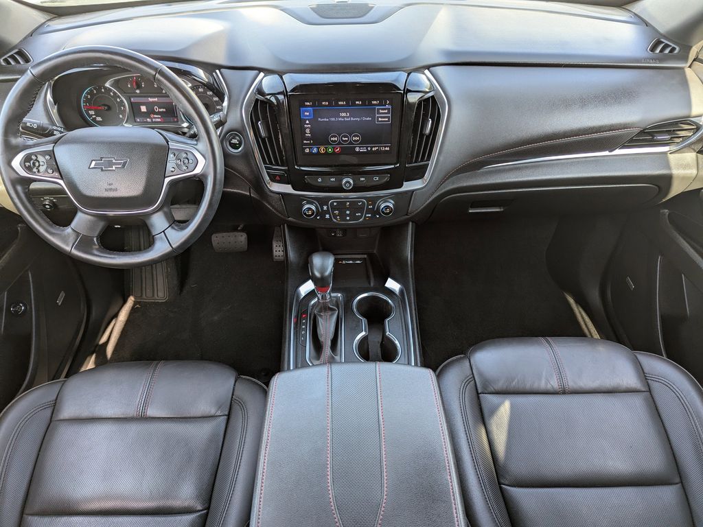 used 2022 Chevrolet Traverse car, priced at $29,593