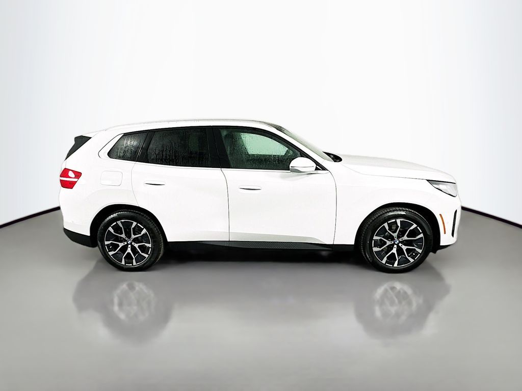 2025 BMW X3  4