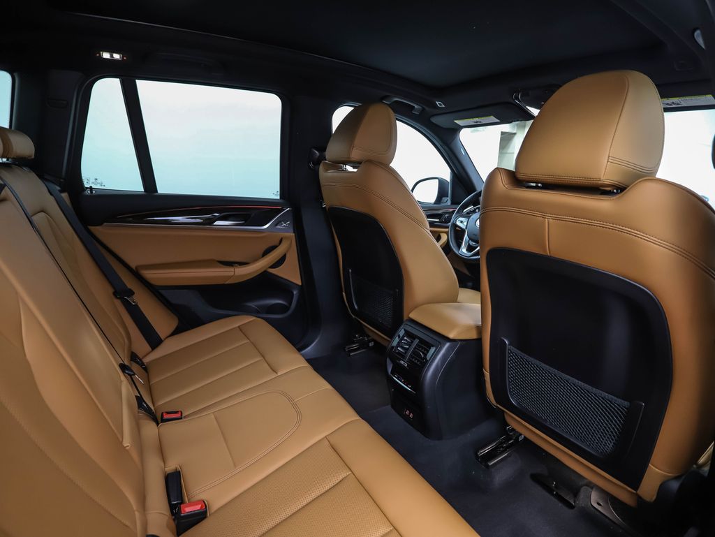 Thumbnail: 2023 BMW X3 - 26