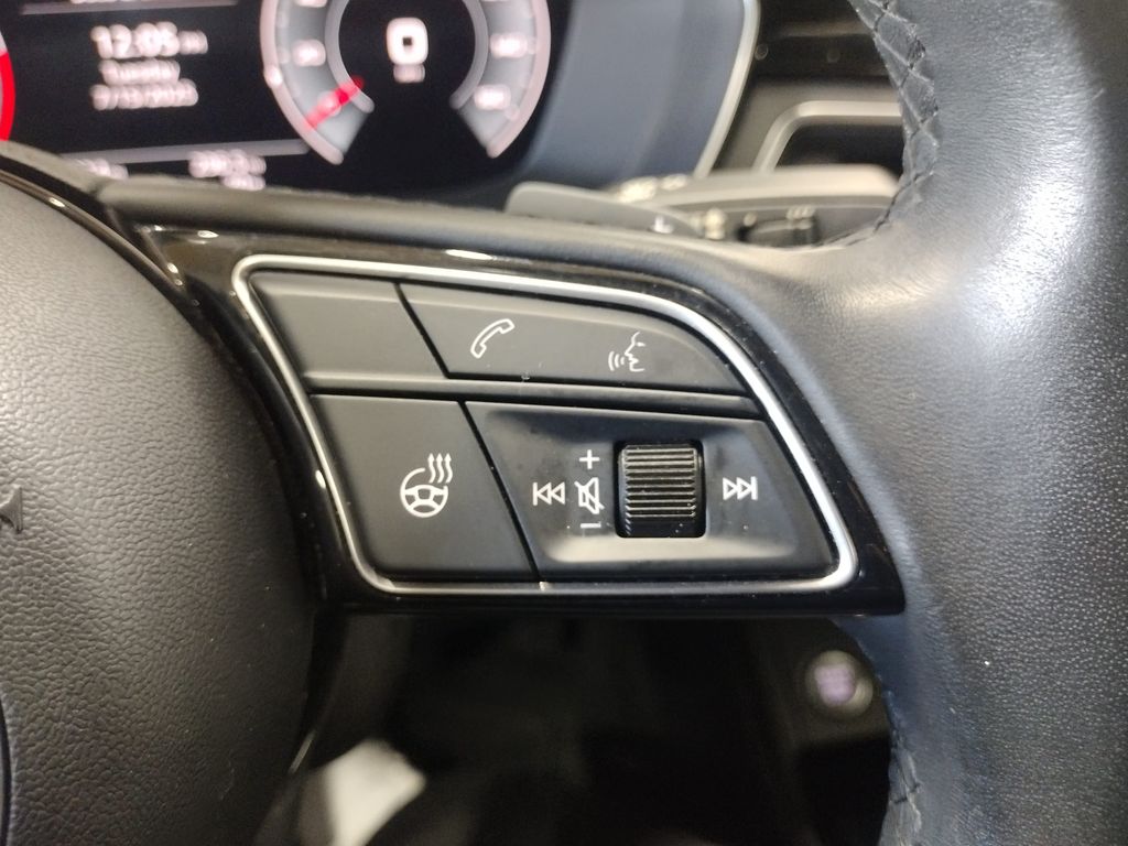 2022 Audi A4 45 S line Premium Plus