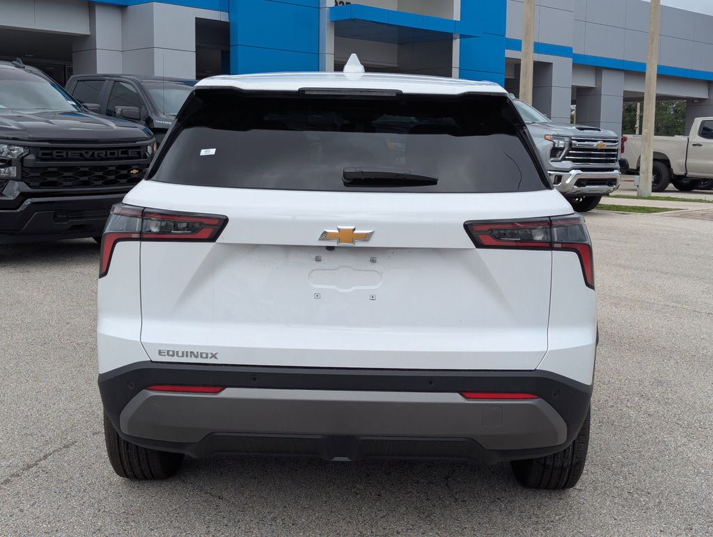new 2026 Chevrolet Equinox car, priced at $27,995