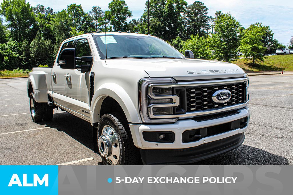 Used 2025 White Ford Platinum image 4