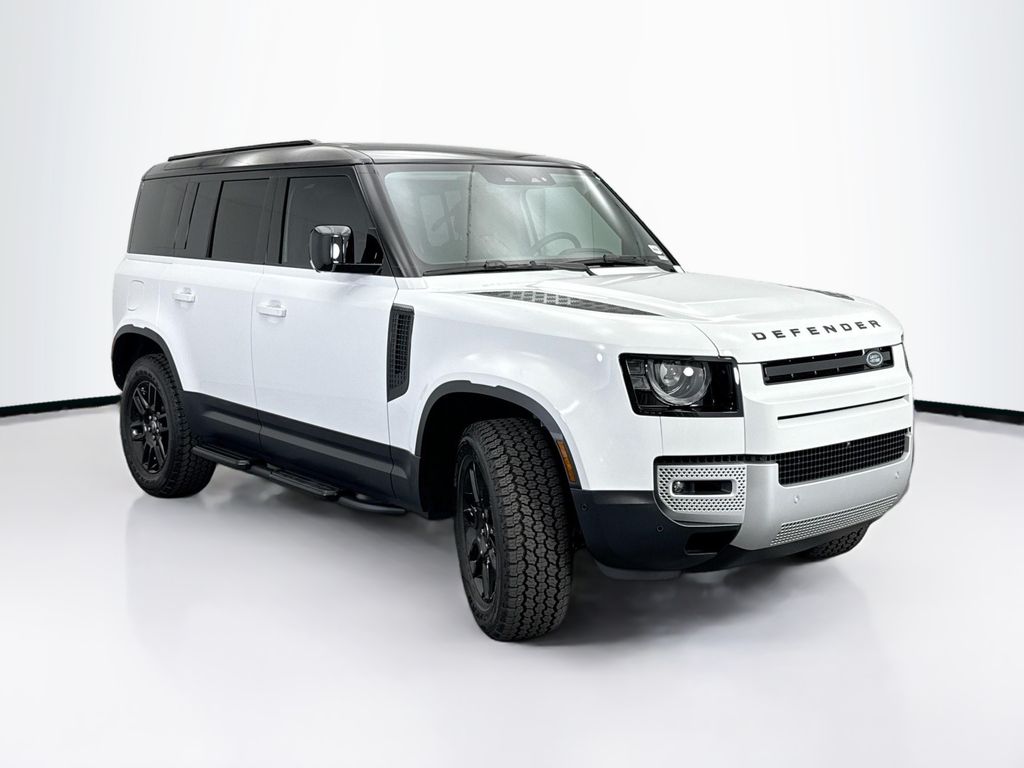 Thumbnail: 2025 Land Rover Defender - 3