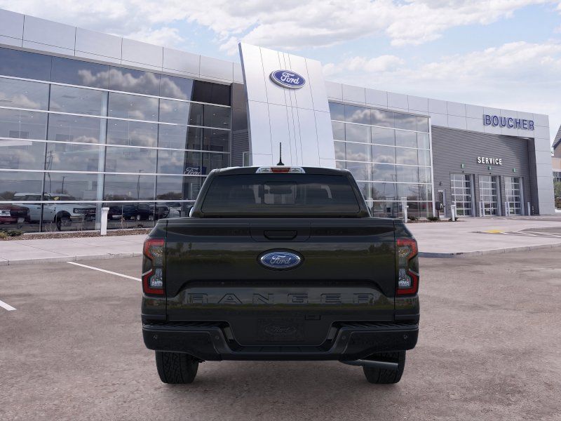 New 2026 Shadow Black Ford XLT image 5
