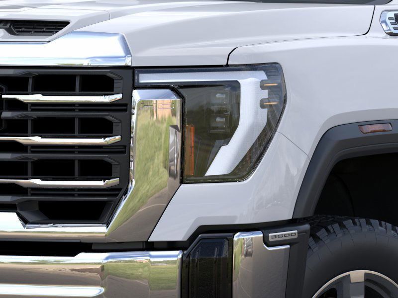 2025 GMC Sierra 3500HD SLT 10