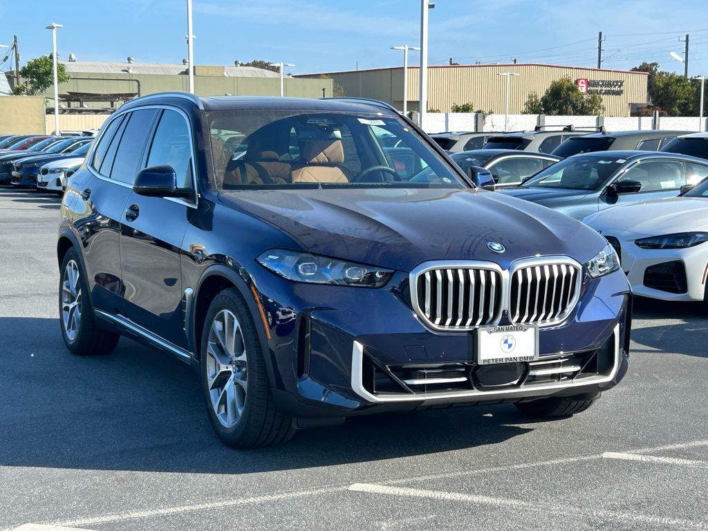 2026 BMW X5 xDrive50e 7