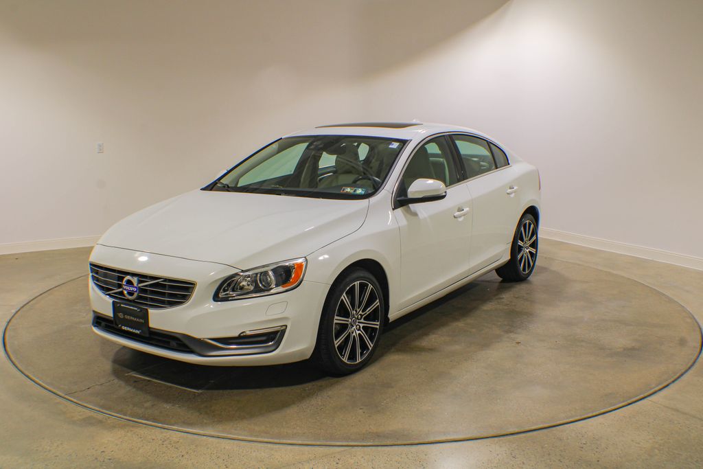 2017 Volvo S60 T5 Inscription Platinum AWD