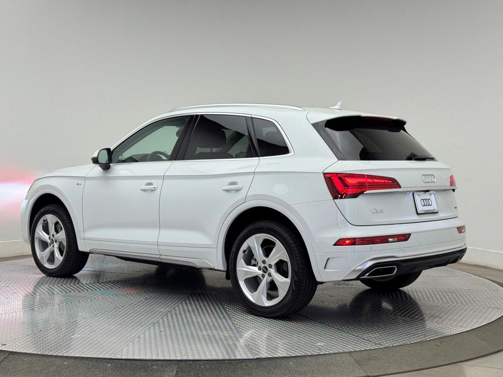 2025 Audi Q5 e Premium Plus 7